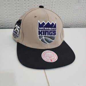 Mitchell & Ness 2010 Sacramento Kings Snapback Hat
